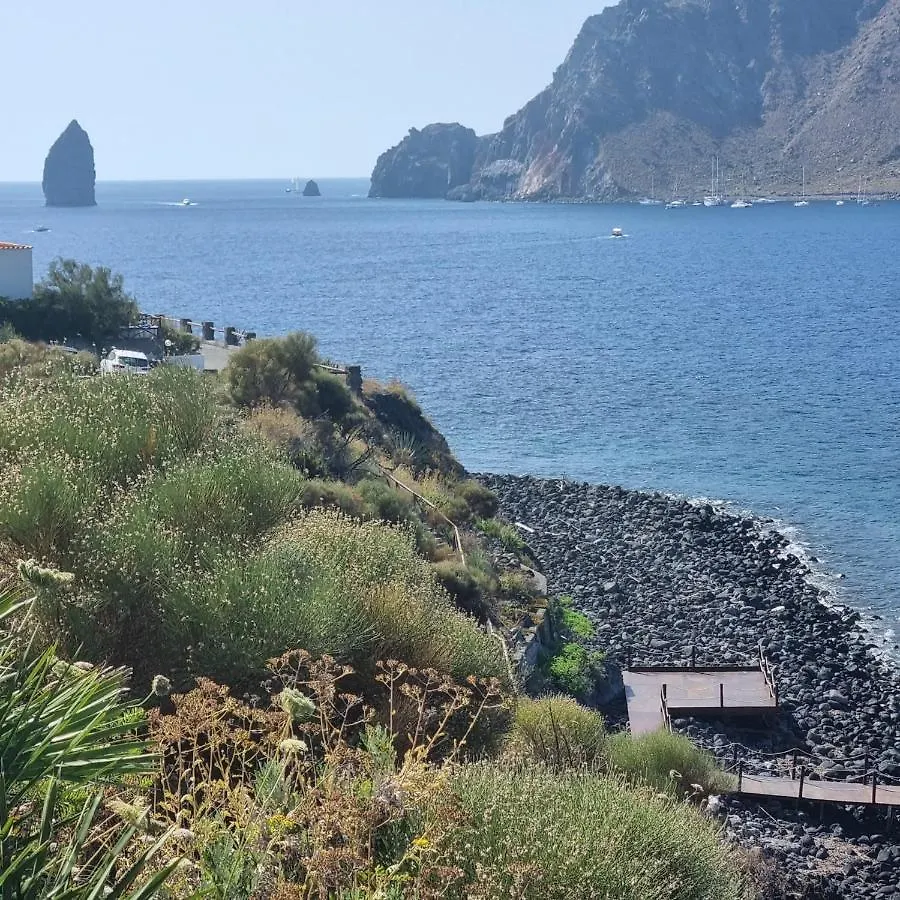 Isole Eolie, Vulcano - Favoloso Bivani Con Piscina Acqua Di Mare E Vista Sulle Isole Eolie Vulcano (Isola)